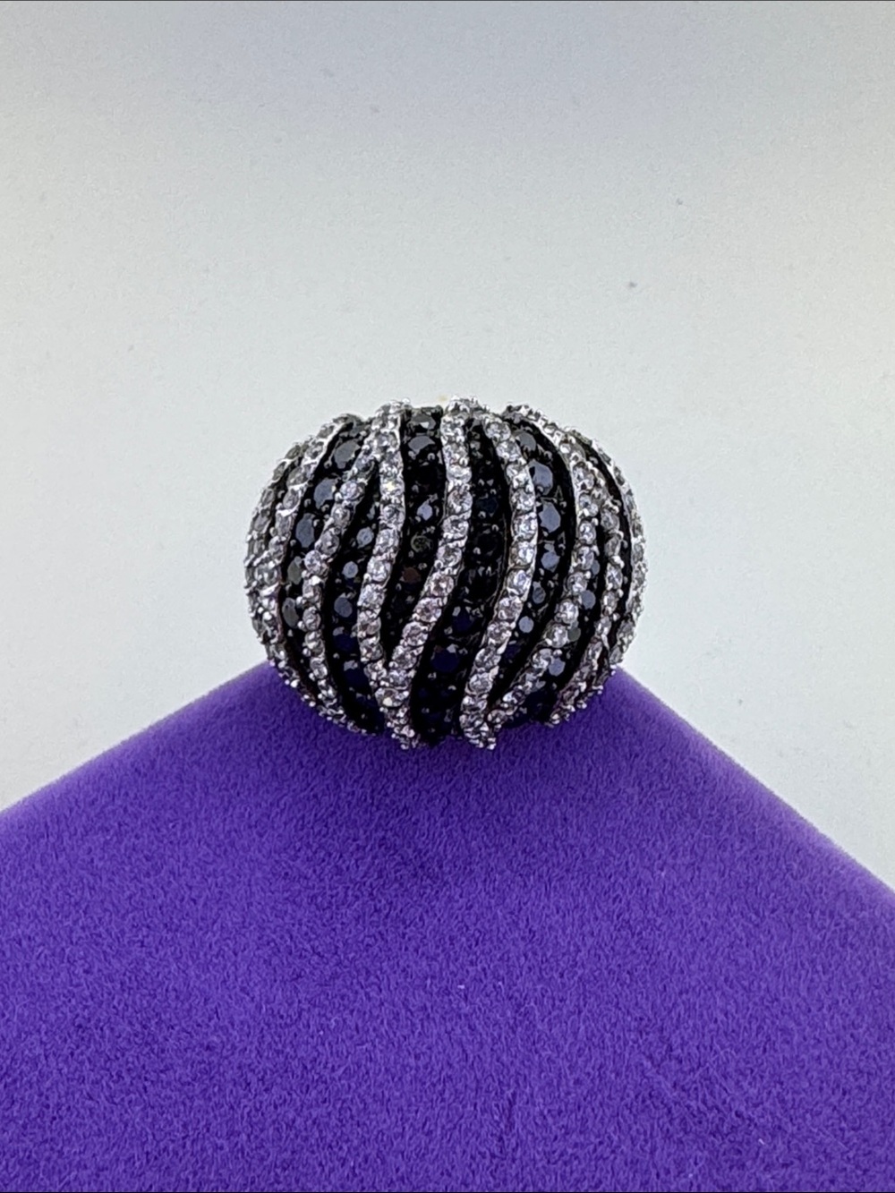 💛 Silver Sofia Vergara Black & White CZ Zebra Dome Ring | Designer